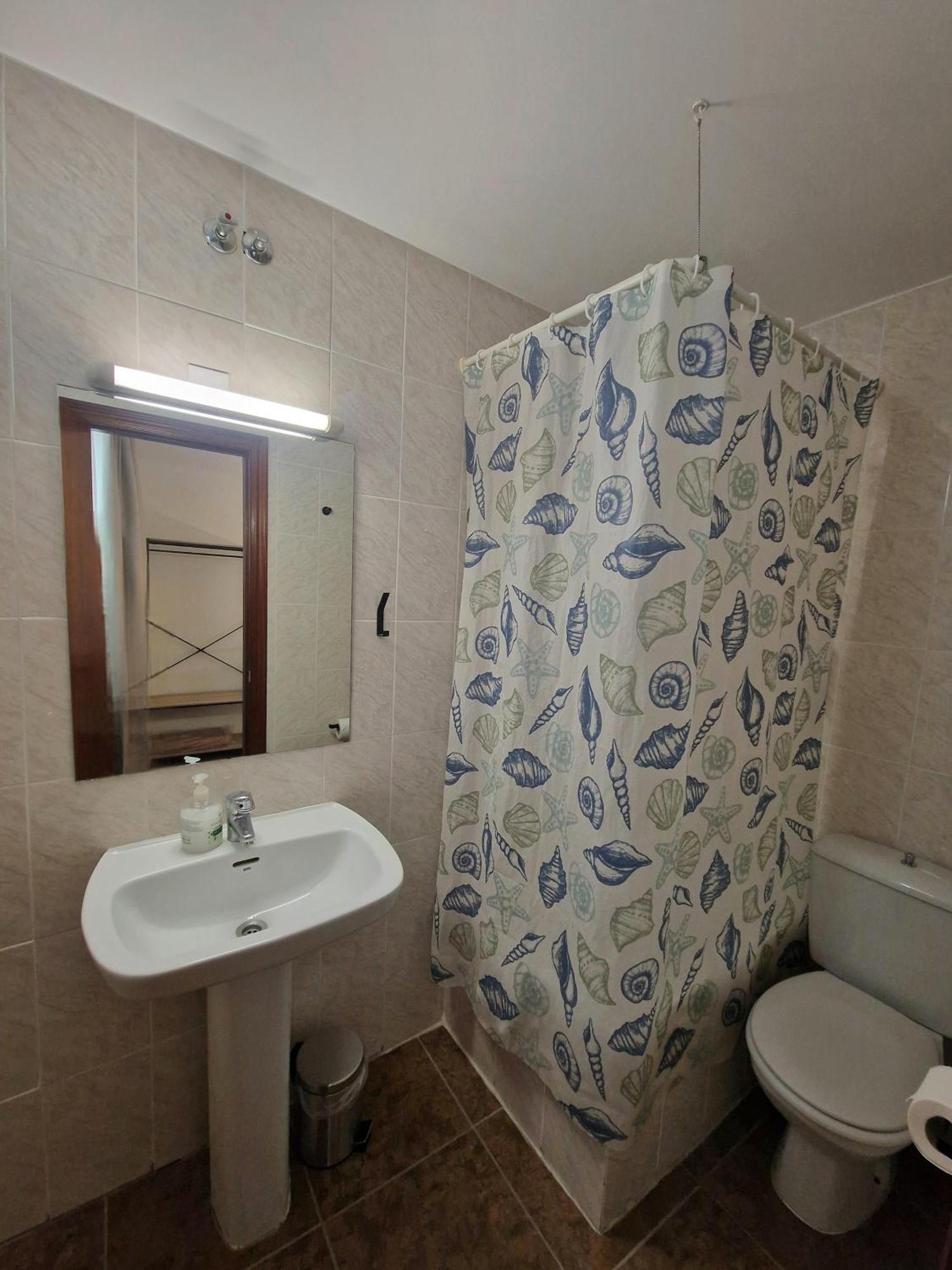 Hostal Rugaca Huesca Eksteriør billede