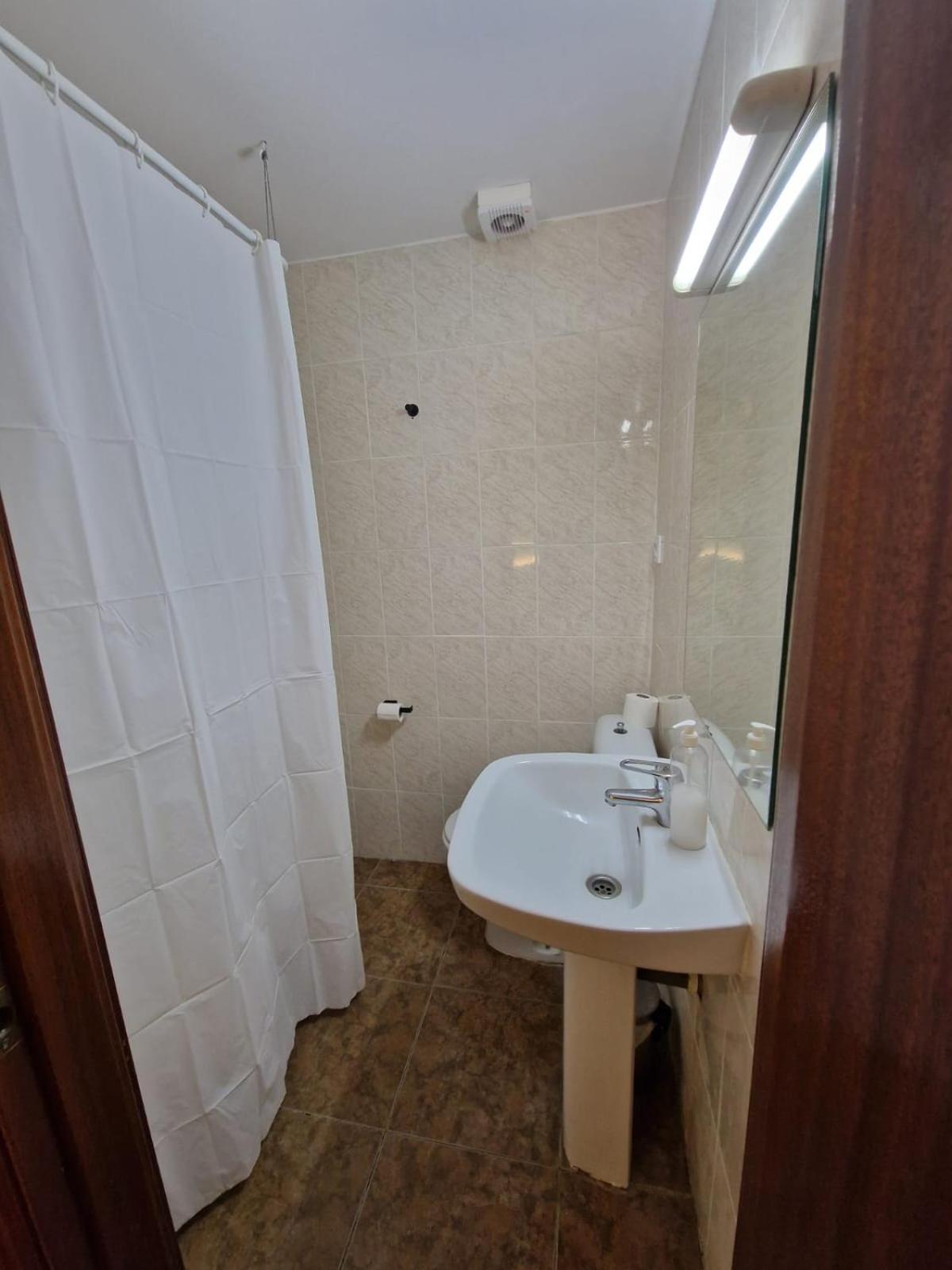 Hostal Rugaca Huesca Eksteriør billede